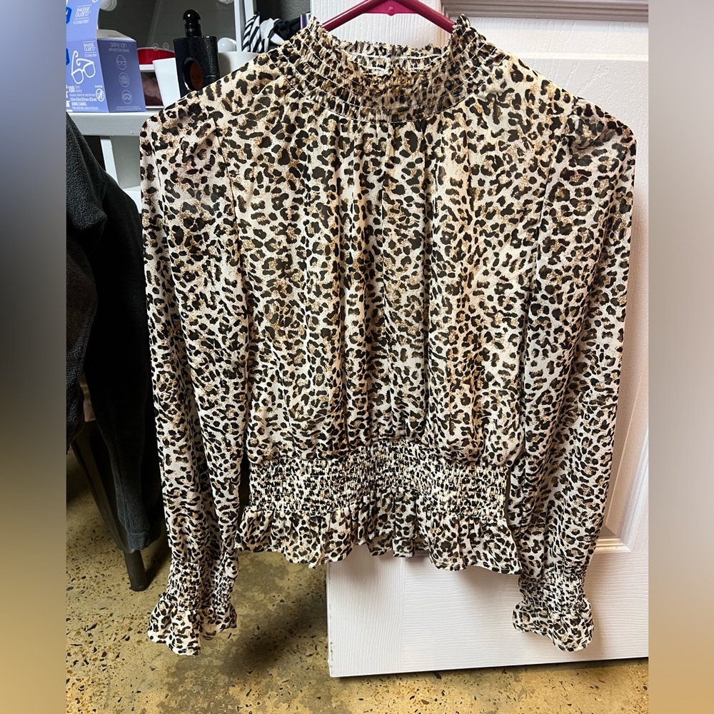 Japna Cheetah Long Sleeve | size Small